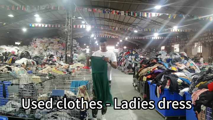 Textile Warehouse Clearance Sale Live Stream