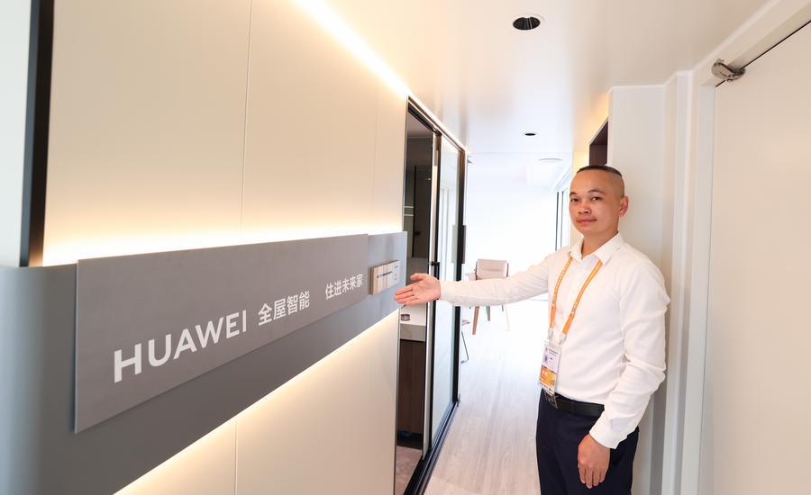 Huawei Jiayuan Home Textiles: A Premier Brand in the Making