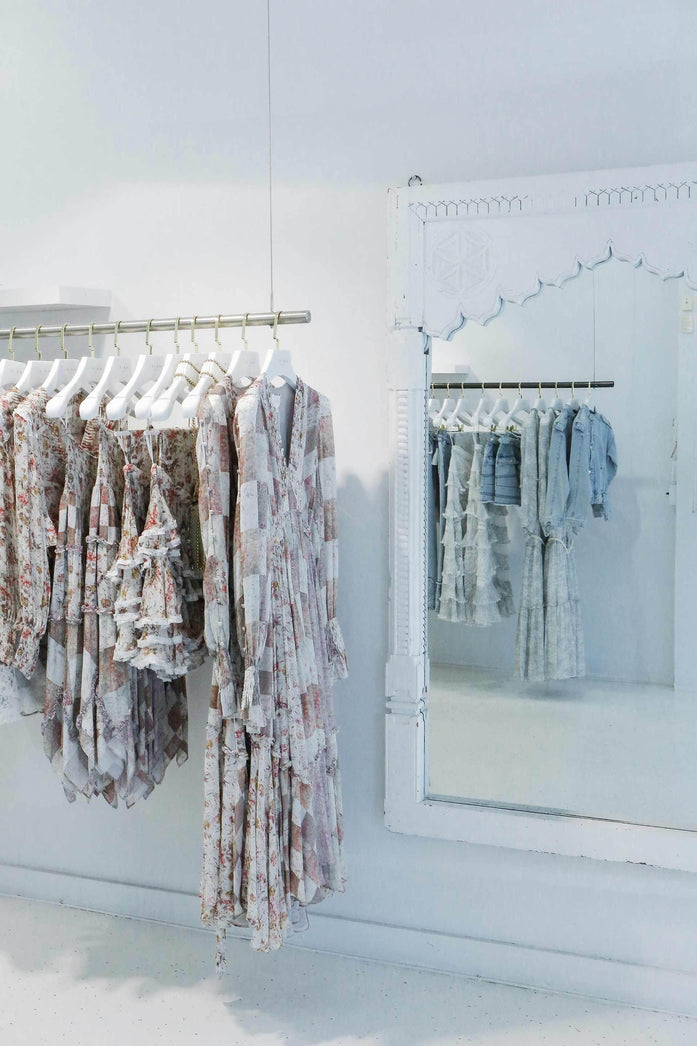 Title: Elevating Your Wardrobe with the Exquisite Textiles of Ranzhi Boutique