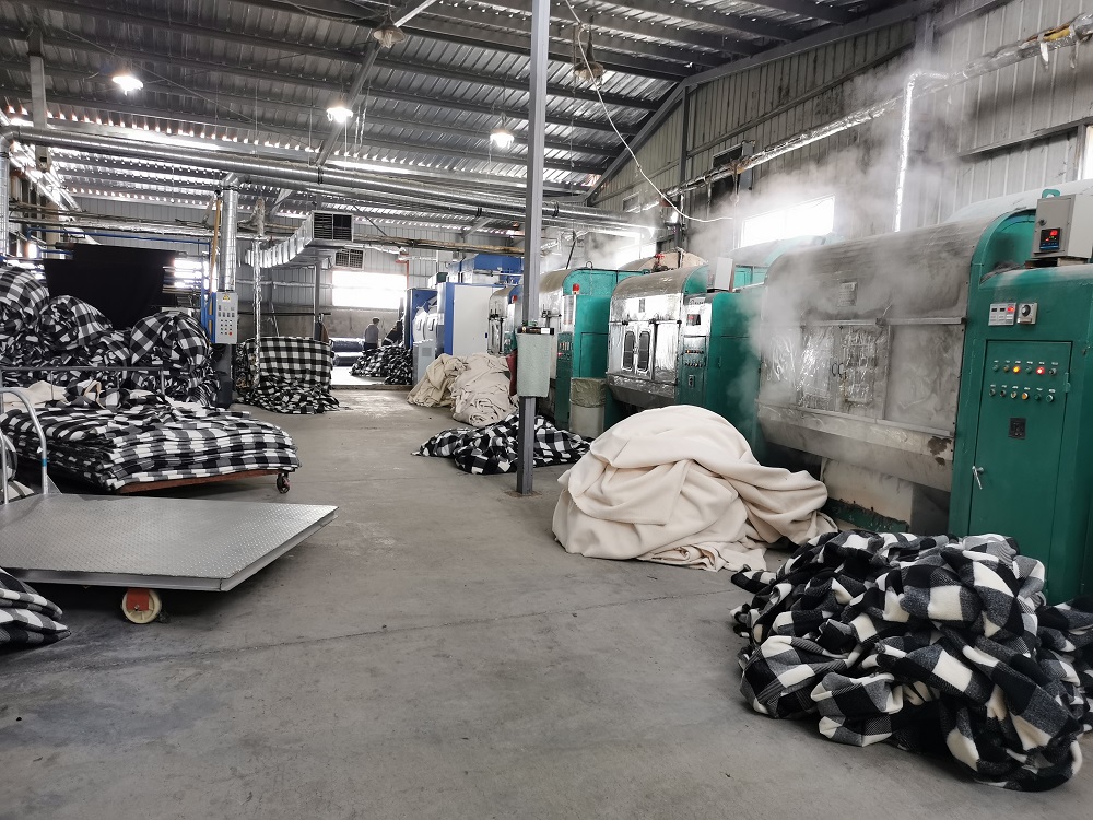 Title: Organizing Textiles at Junrui Textile Company