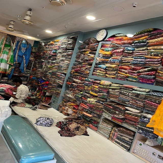 A Textile Shop in Shijiazhuang: The Story of Success