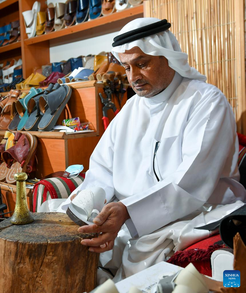 Exploring the Qatari Textile Market: A Cultural and Economic Hub