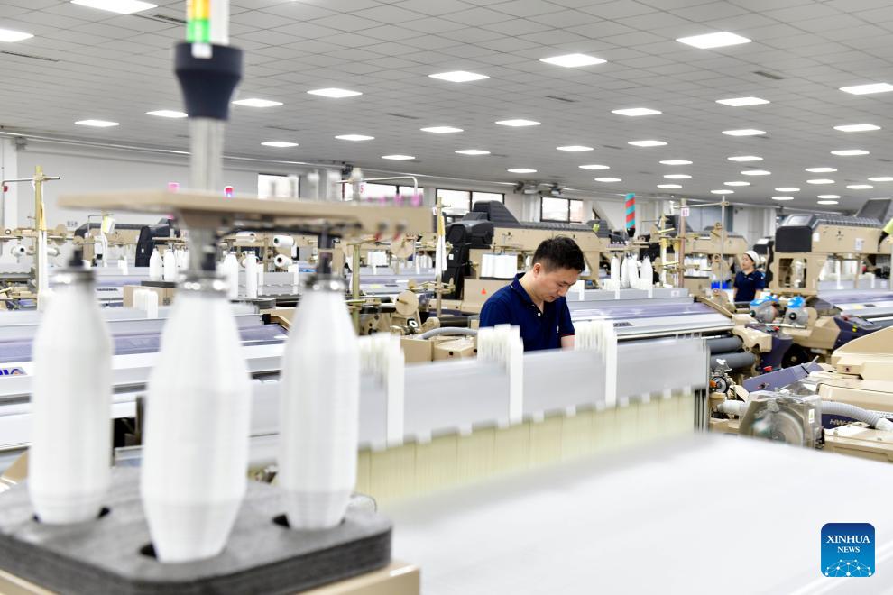 Title: Shandong Feicheng Mingfeng Textiles - A Promising Player in the Global Textile Industry