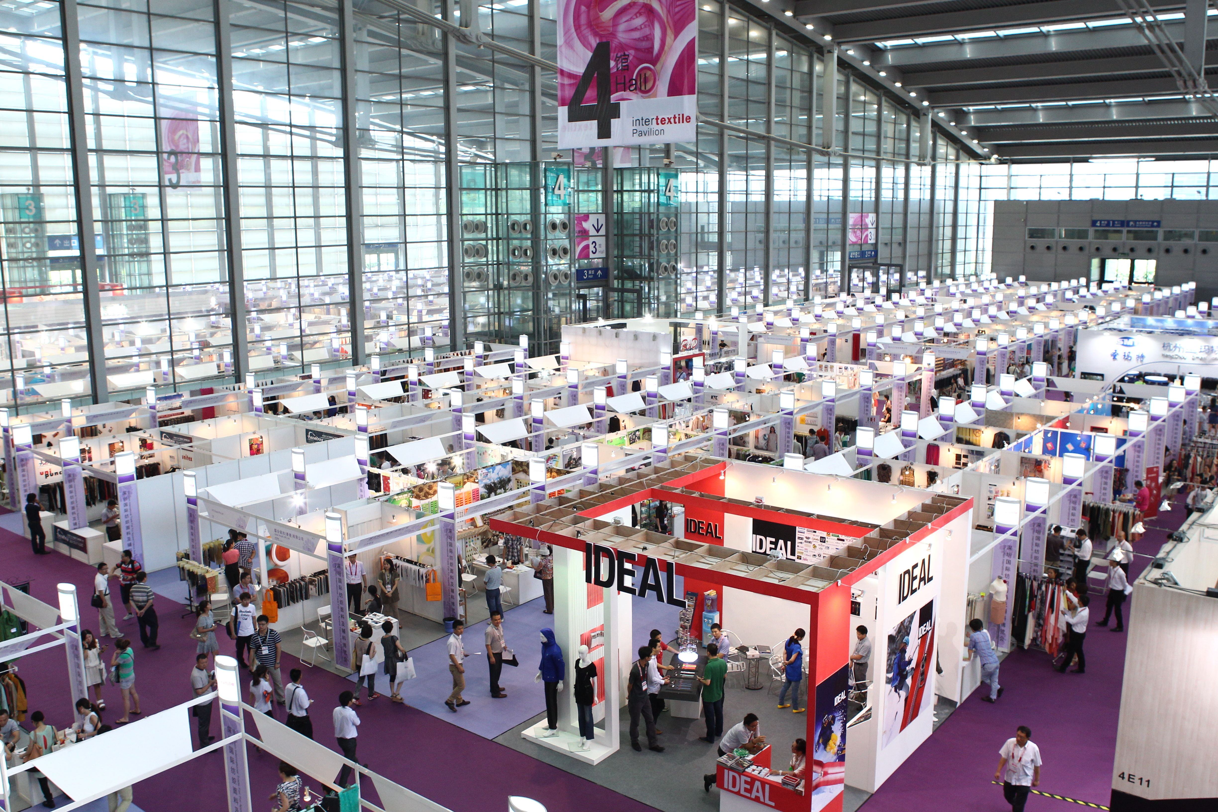 Title: The Impact of Shenzhen Textile Industry Exhibitions