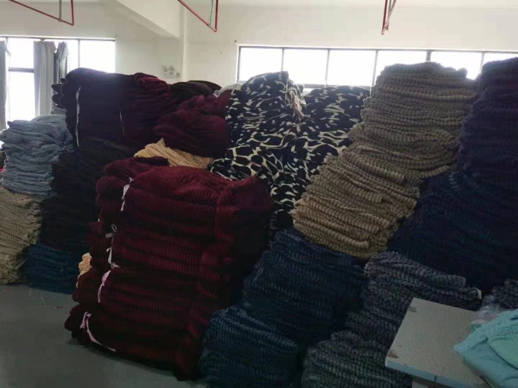 Hunan Customized Needle Textile Products Suppliers