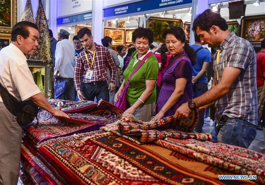 Title: Exploring the Autumn Textiles Expo in Keqiao: A Masterpiece of Chinese Craftsmanship and Innovation