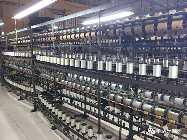 Textile Factory Loom Operator