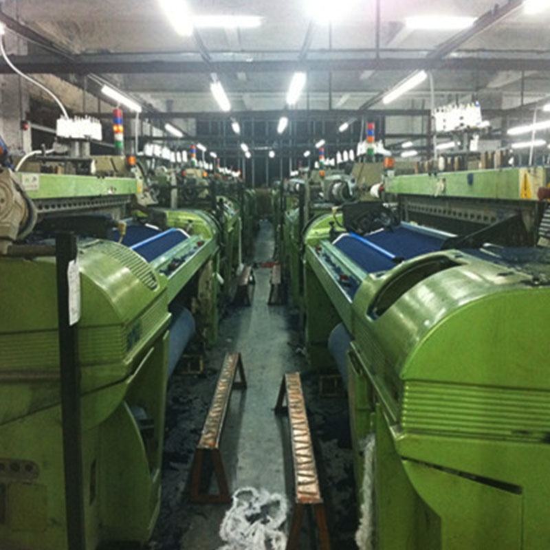 The Loom Weaving Machine in Textile Industry