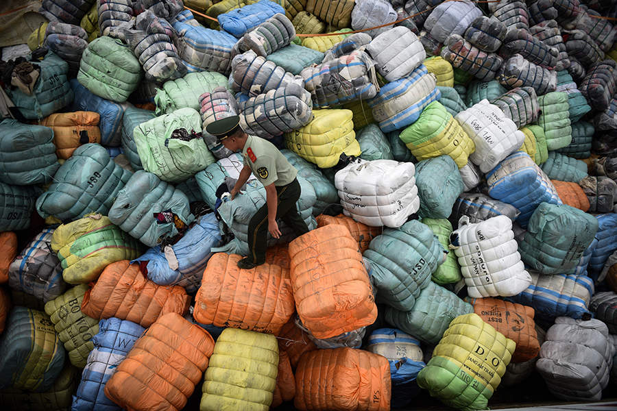 Title: The Recycling of Recyclable Textiles in Wujiang - An Eco-Friendly Initiative