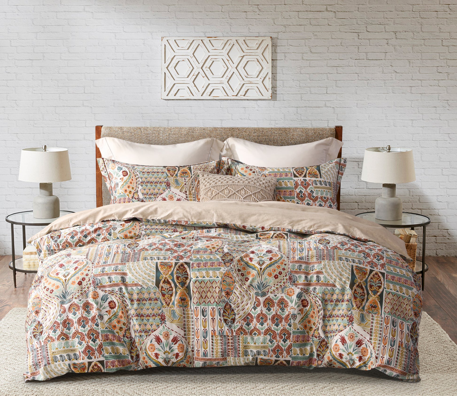 Title: DreamHouse Textiles: Crafting Comfortable and Stylish Bedding with Exquisite Craftsmanship