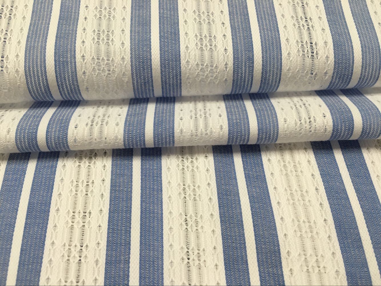 CUSTOMIZED TEXTILES FROM CHANGZHOU: PRICE AND QUALITY