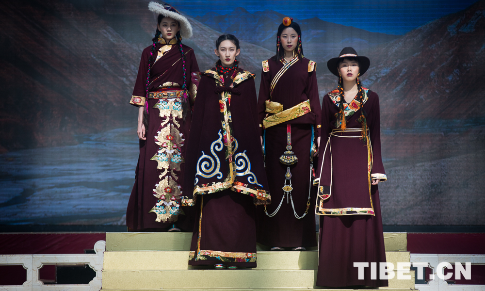 Title: Tibetan Knitwear Production and Customized Prices