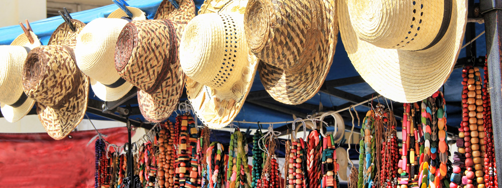 Title: The Customized Knitting Textile Wholesale Market in Hainan