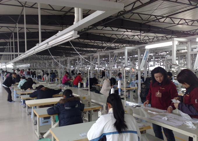 Title: Chengdu Hengda Textile Factory: A Look Inside Chinas Textile Industry