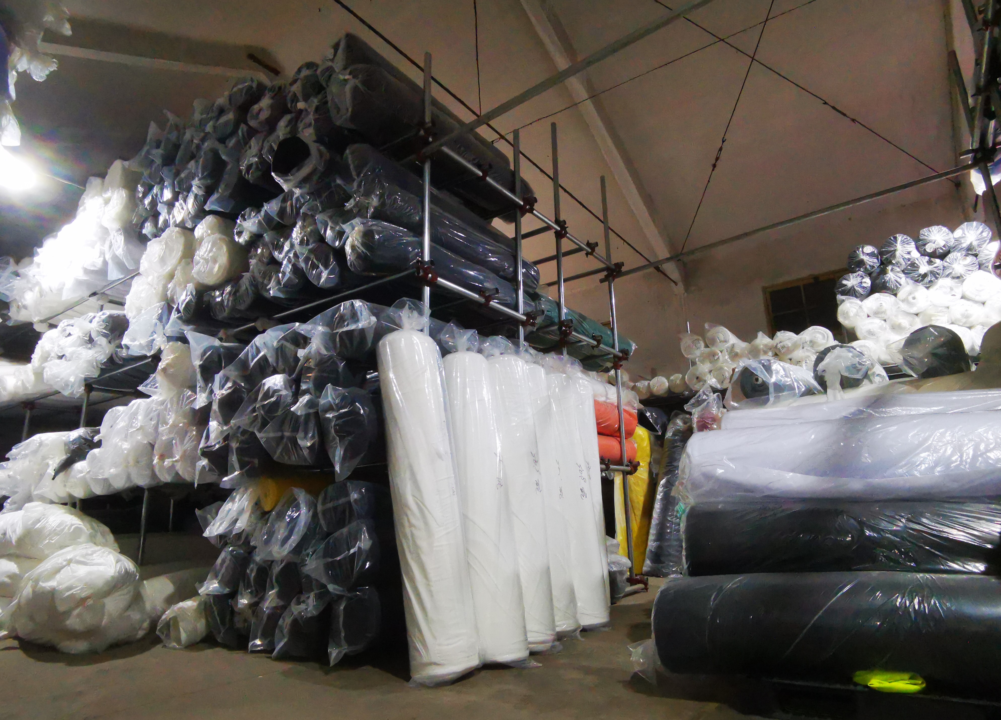 Title: Dalian Textile Wholesale Market: A Source for Quality Textile Products