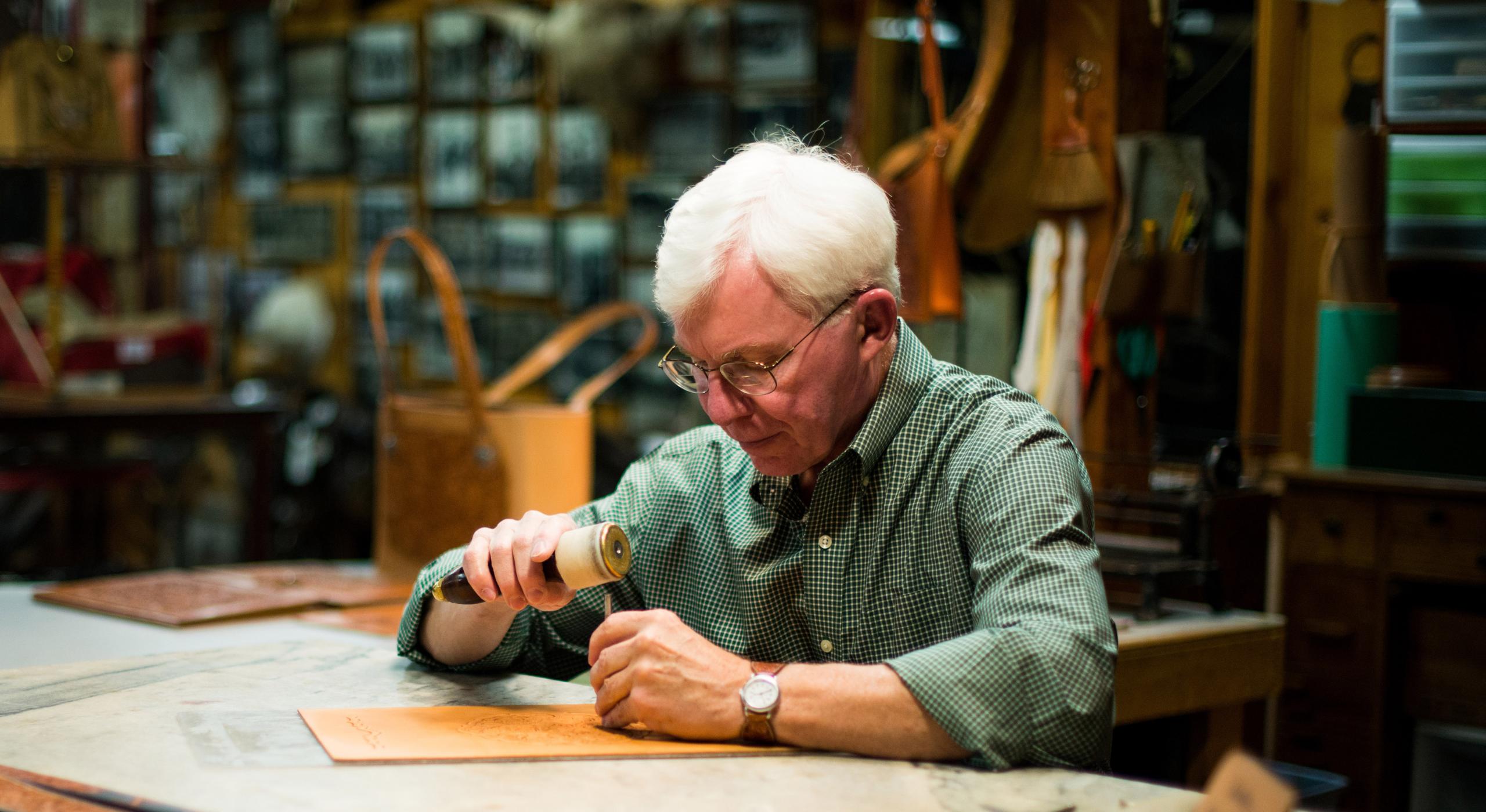 Title: Hangzhou Weavers and Weaving Mills: A Historic Legacy of Skilled Craftsmanship