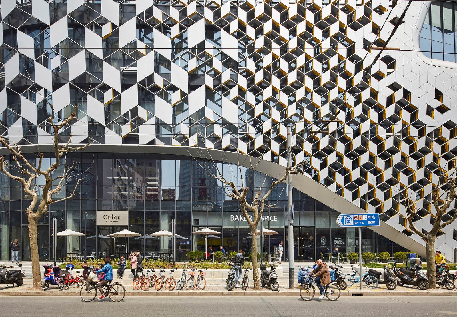 Chongqing Changxin Textile Mall - A Haven for Fashion Enthusiasts