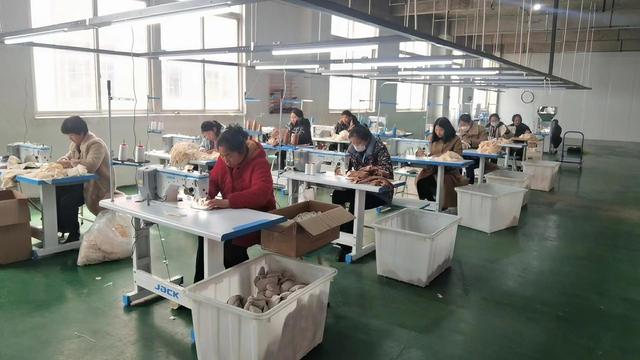 Qianjiang Baisheng Textile Factory: A Legacy of Quality and Excellence