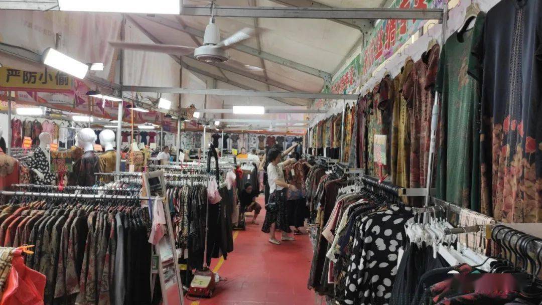 The Wholesale Market for Daily Textiles in Suzhou