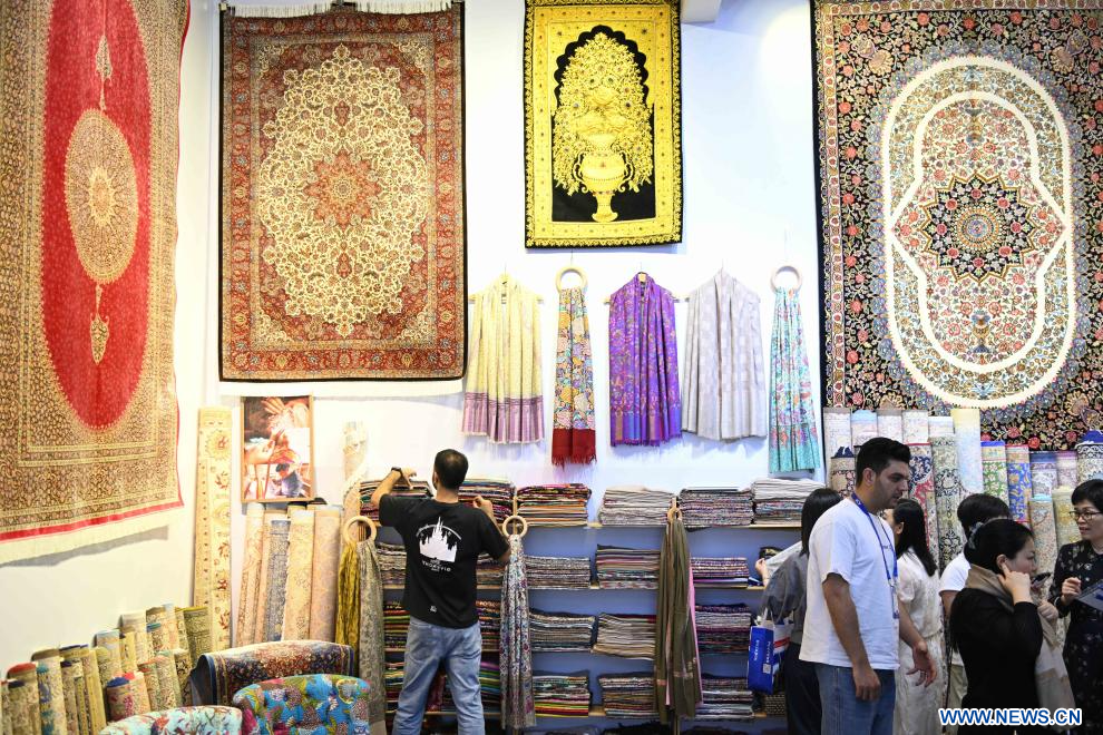 Saudi Textile Market: Opportunities and Challenges in the Kingdoms Fashion Industry