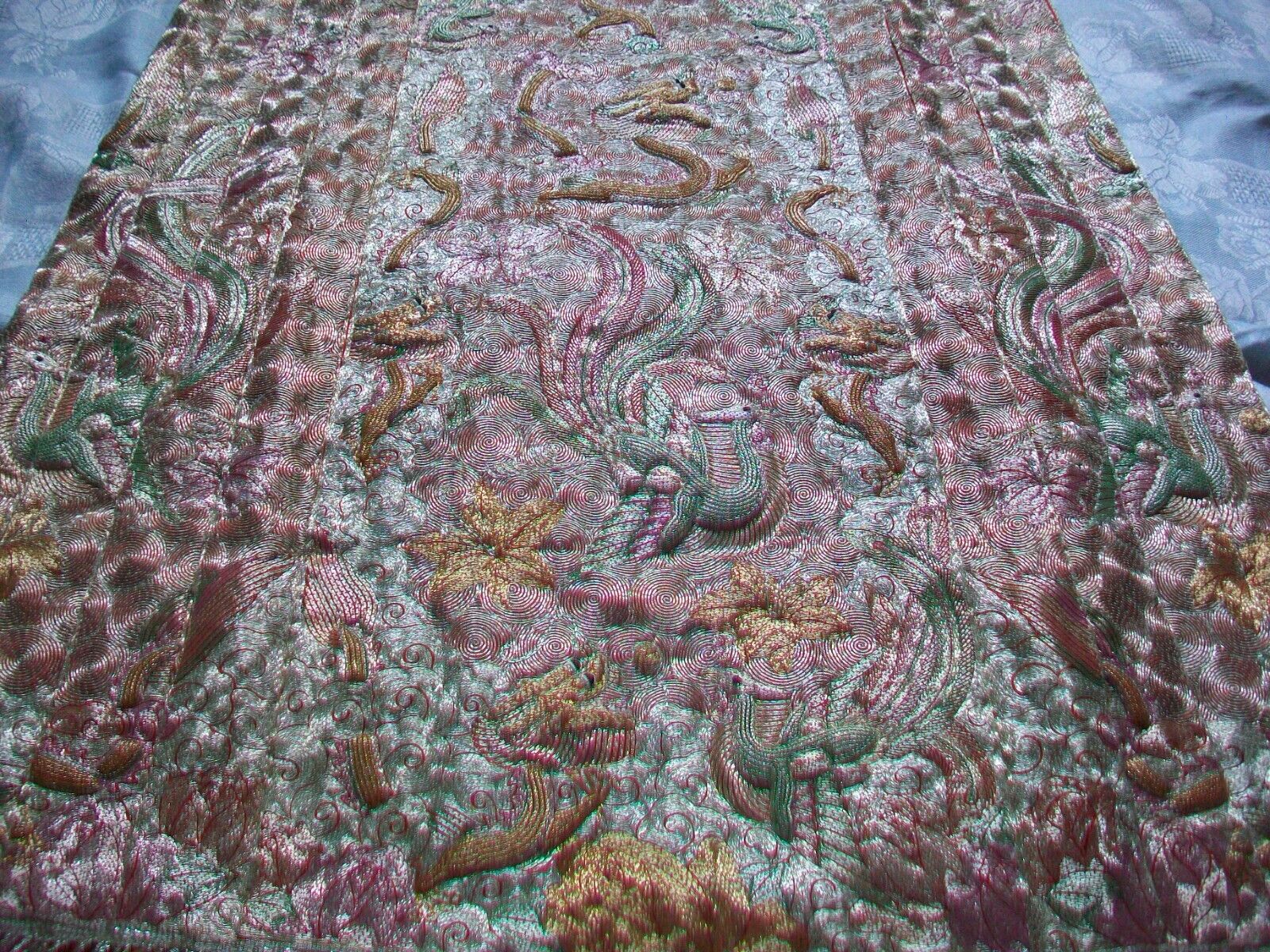 The Unique Charm of Qian Xuan Textiles