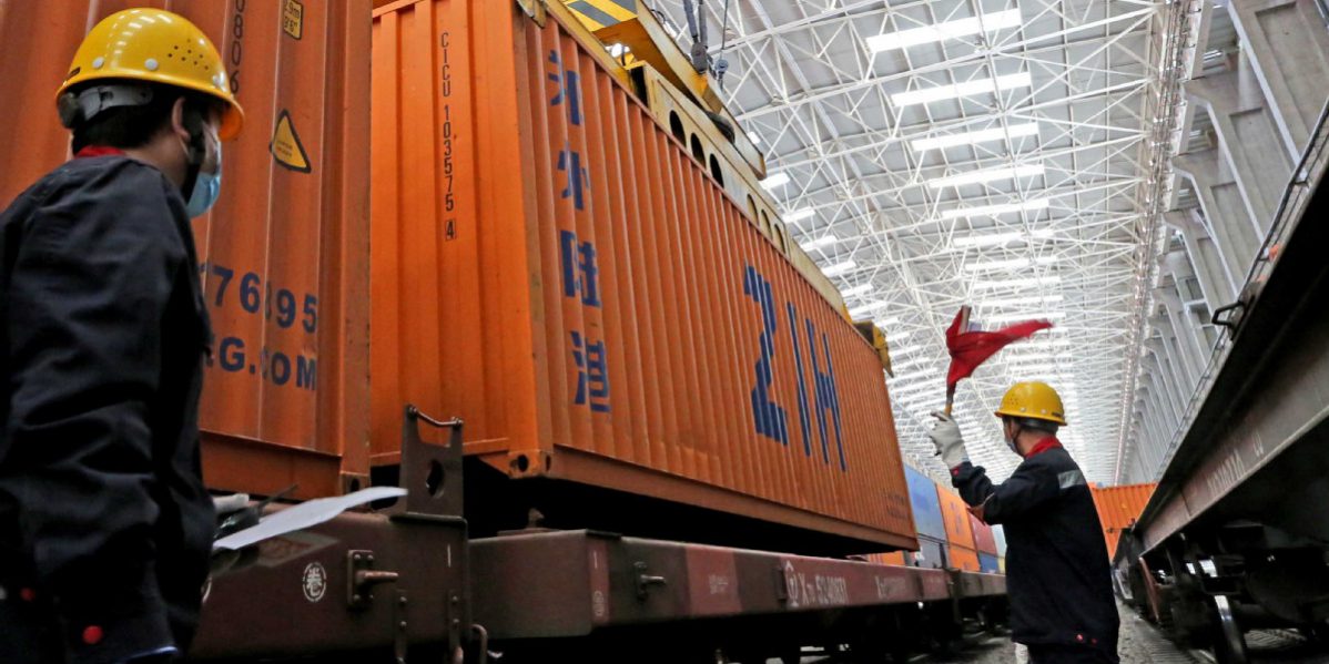 The Importance of Railway Transport for Quzhou Textile Industry