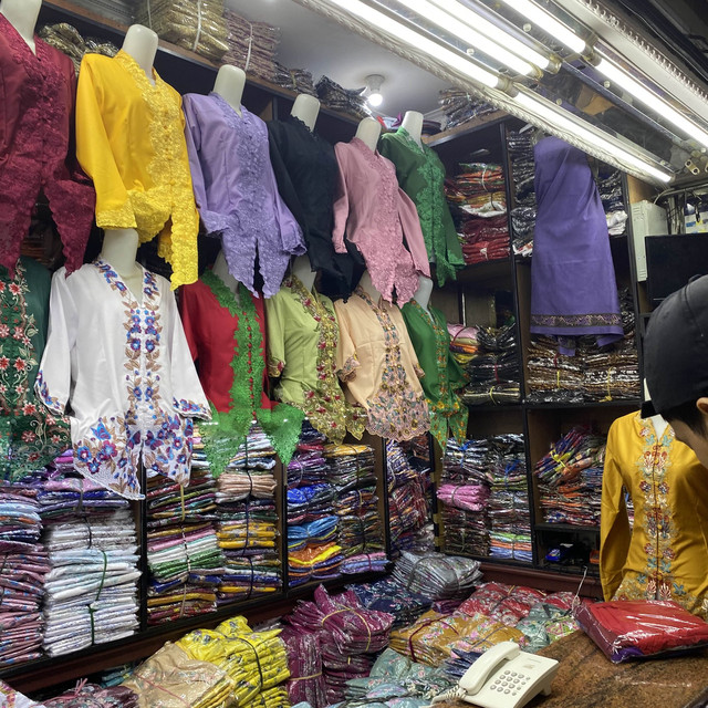 The Textile Wholesale Market of Liusha Street