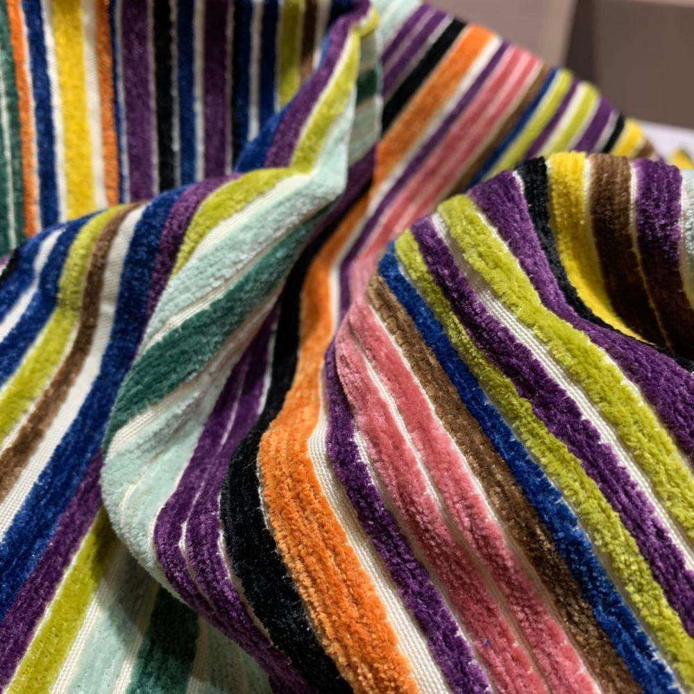 Guangzhou Colorful Yarn Textiles: A Unique Blend of Tradition and Modernity