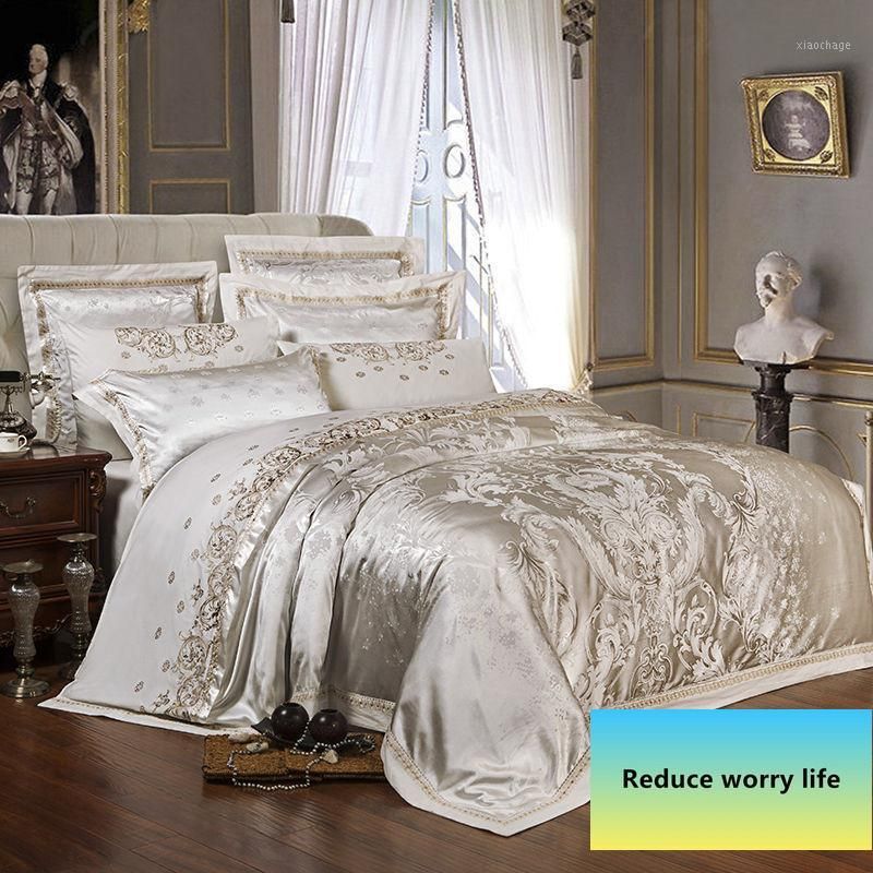 Golden Thread: The Enchanting World of Jinshu Textile Bed Sheets