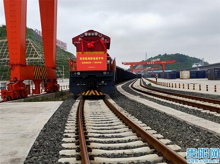 The Importance and Challenges of Textiles Transportation on Railways in Guizhou