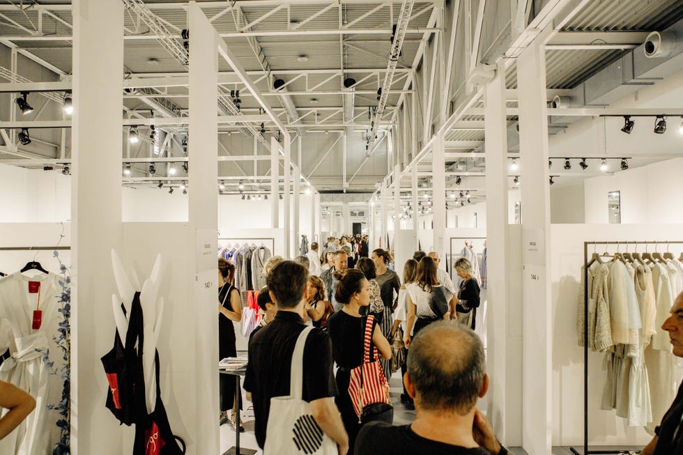 The Convergence of Fashion and Trade: An Overview of Textile and Clothing Trade Exhibitions