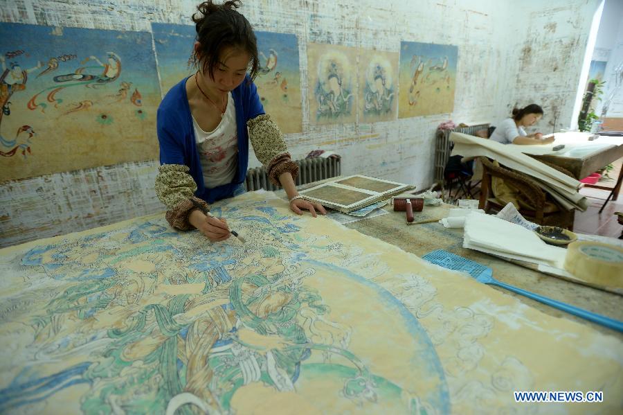 Crafting Tradition: The Art of Handmade Textiles in Xiangcheng District