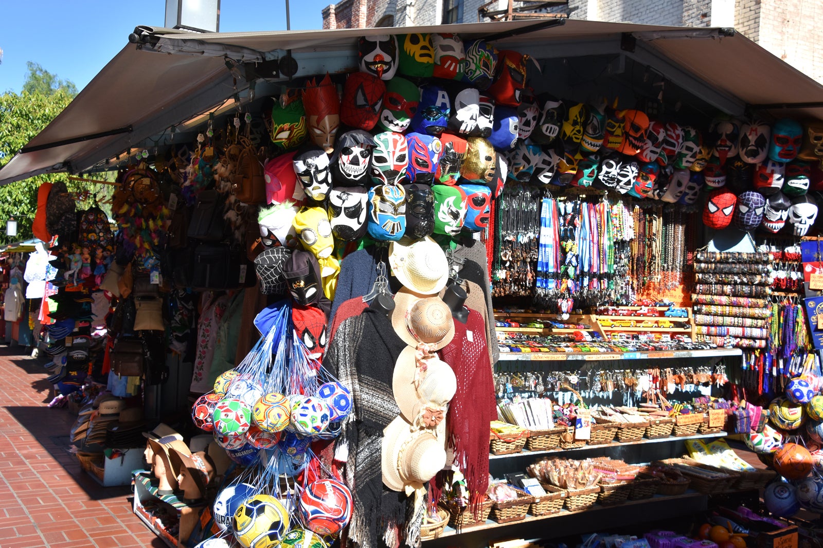 The Textile Market in Los Angeles