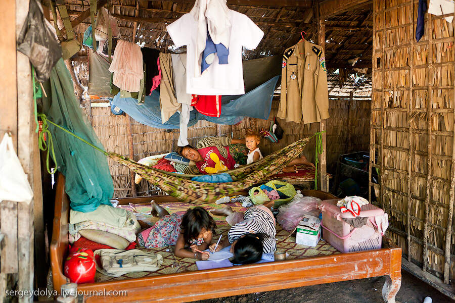 The Textile Merchants of Cambodia