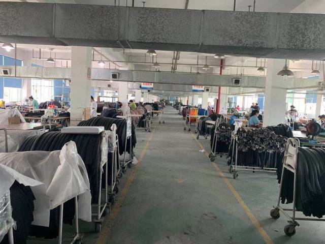 The Prosperity of Aoyang Textile Factory