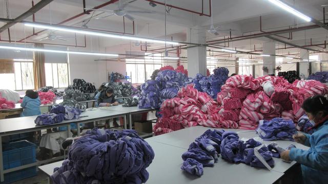 Expanding Our Team: Join the Quality Workforce at Baoding Yajiao Textiles