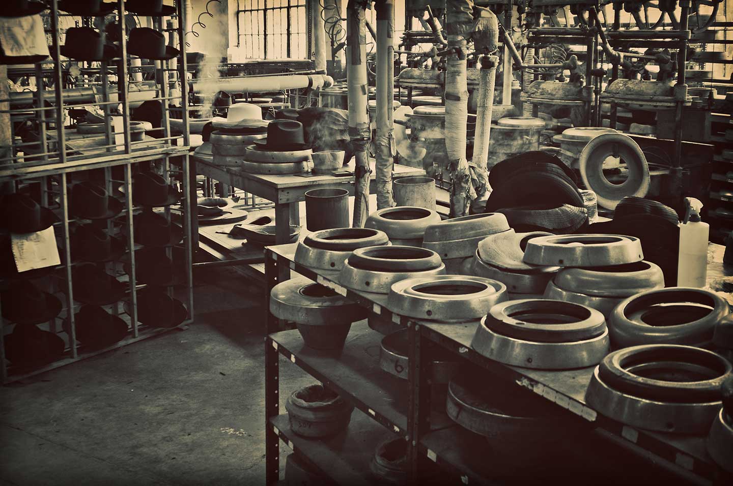 Memories of Jinghai Textile Factory: An Old Photo Gallery